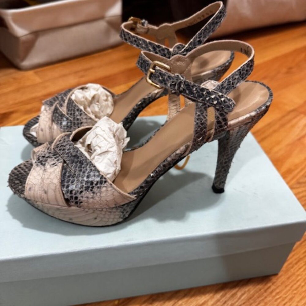 Stuart Weitzman Snakeskin Platform High Heel Sand… - image 4